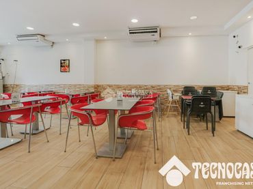 Locale commerciale in vendita a Torrent Ballester