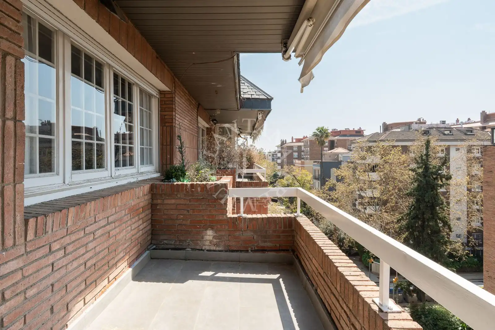 Terrassa de Àtic en venda en Barcelona amb Calefacció i Traster