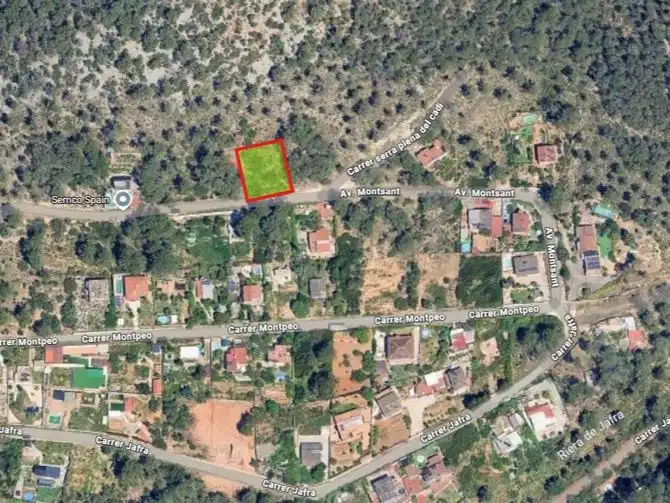 Terreny residencial en venda a AV. MONTSANT 43