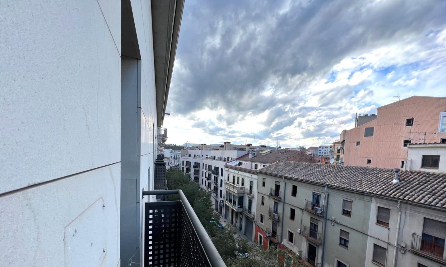 Exterior view of Flat for sale in Manresa