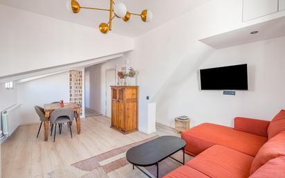 Living room of Attic for sale in  Madrid Capital  with Air Conditioner