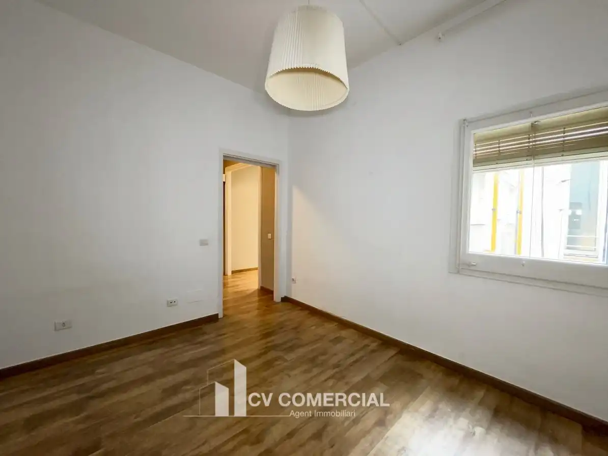 Piso con terraza en venta en Carrer del Comte d'Urgell, imagen 11