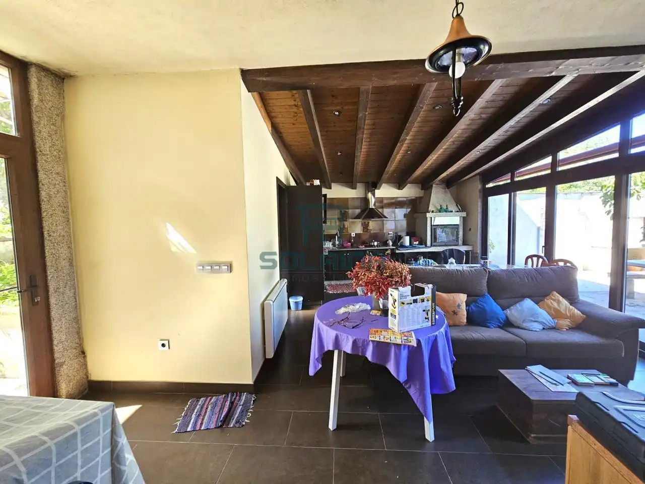 Sala d'estar de Casa o xalet en venda en Ourense Capital  amb Calefacció i Jardí privat