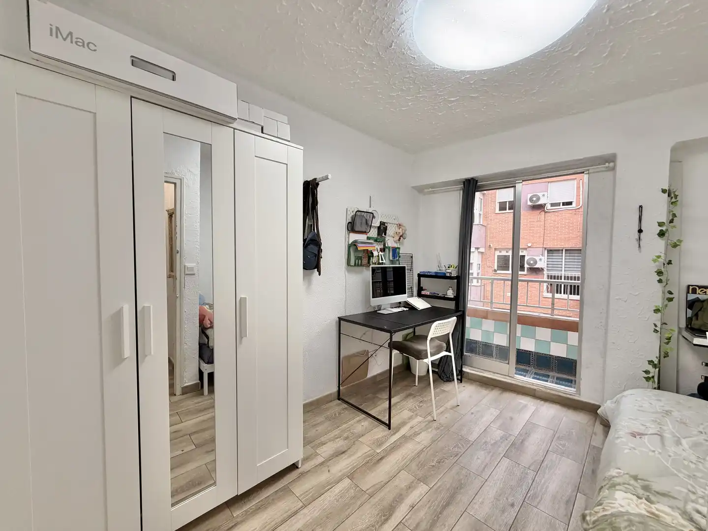 Habitación de Piso en venta en Valencia con Aire acondicionado y Balcón