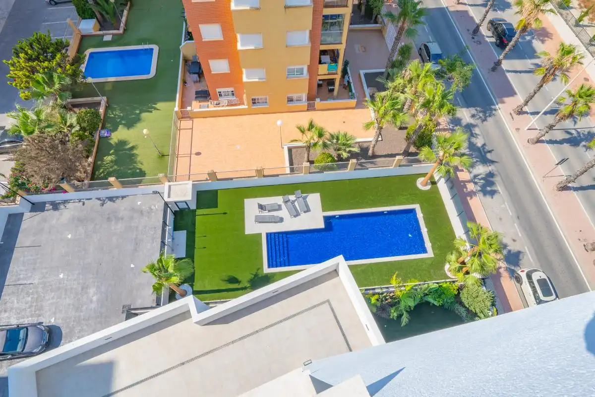 Piscina de Piso en venta en Guardamar del Segura con Aire acondicionado, Calefacción y Piscina