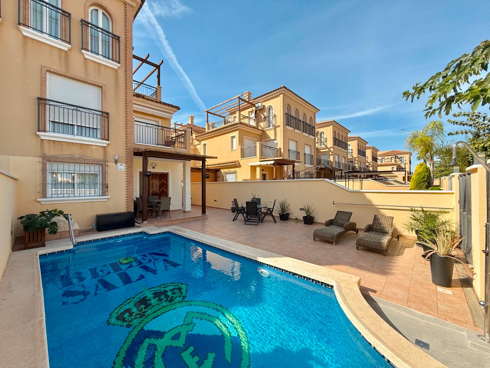 Swimming pool of Single-family semi-detached to rent in Pilar de la Horadada  with Air Conditioner, Heating and Private garden