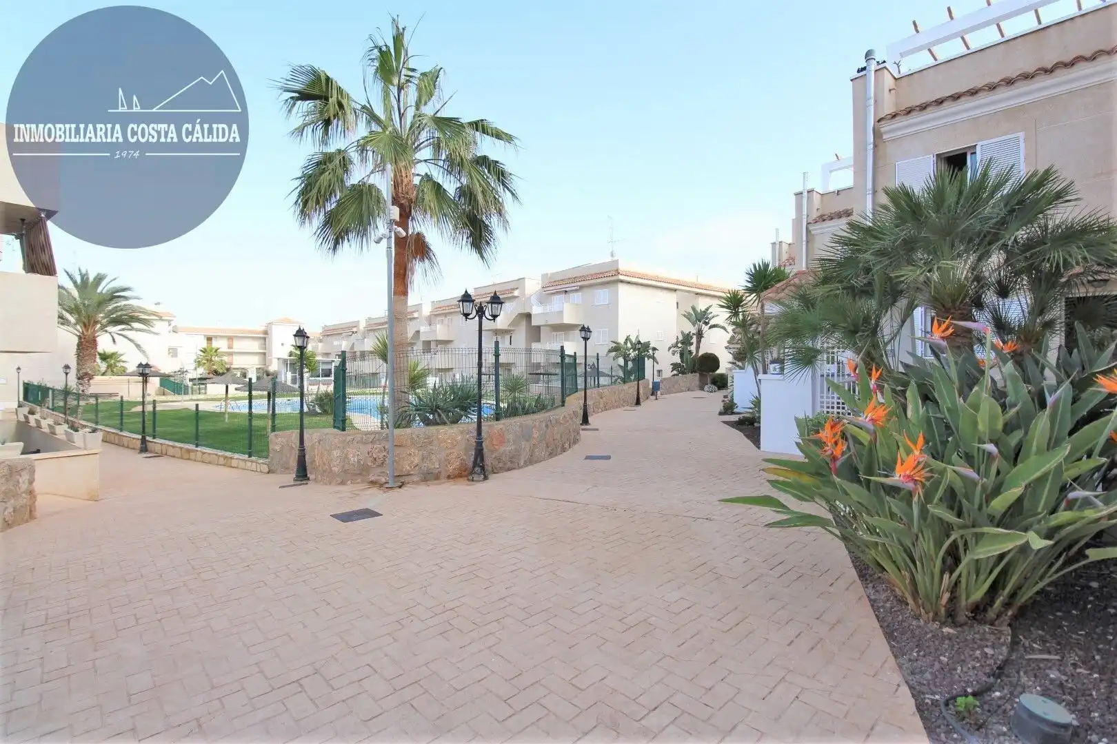 Außenansicht von Maisonette zum Verkauf in Águilas mit Privatgarten, Terrasse und Gemeinschaftspool