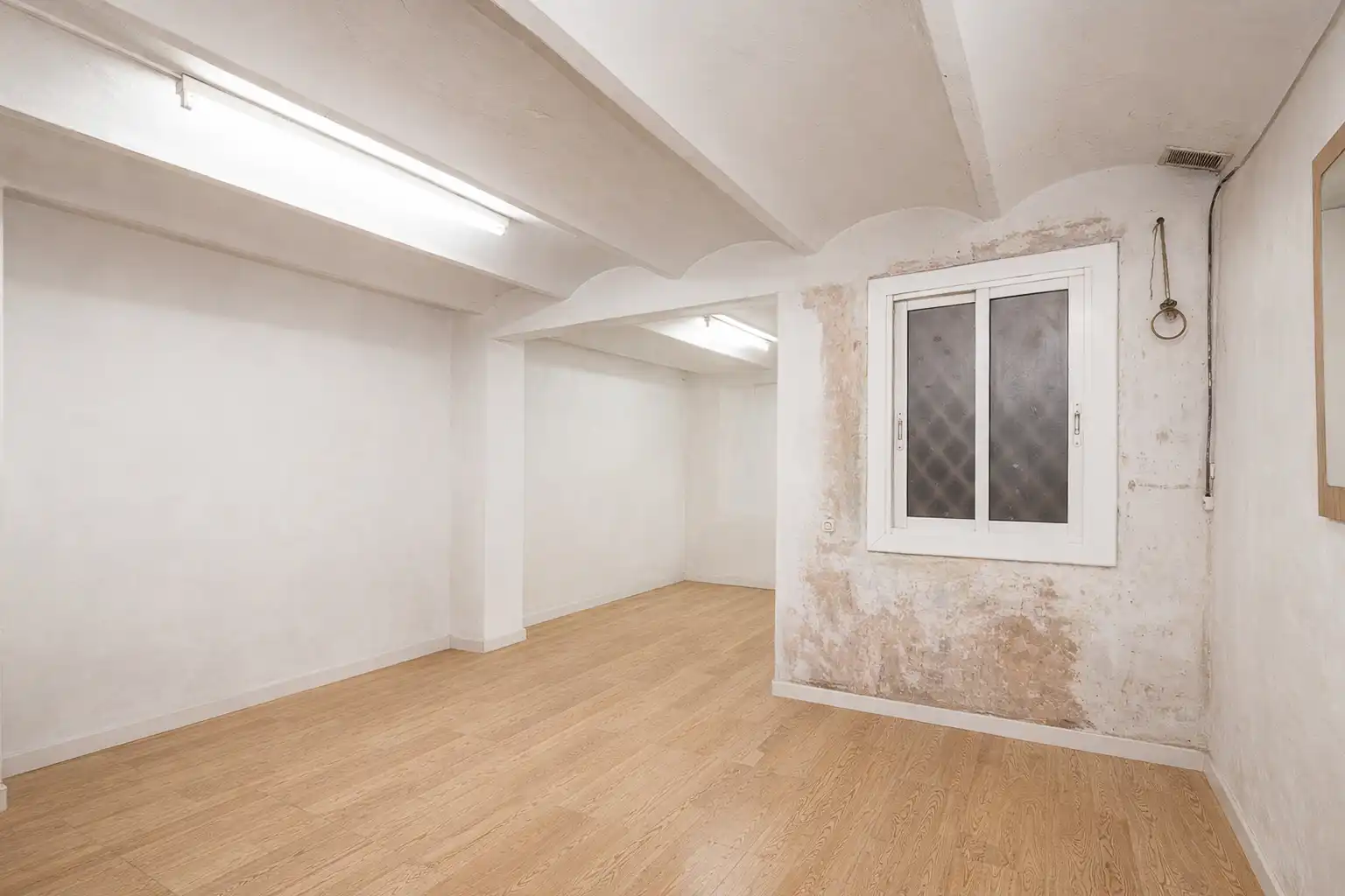 Study for sale in Barcelona  with Heating, Terrace and Oven