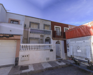 Vista exterior de Pis en venda en Roquetas de Mar