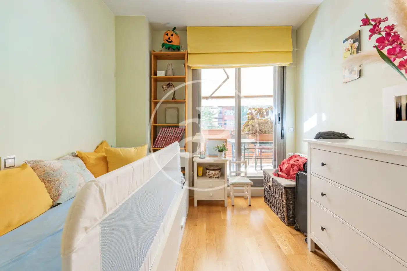 Bedroom of Flat for sale in Madrid  with Heating, Private garden and Terrace