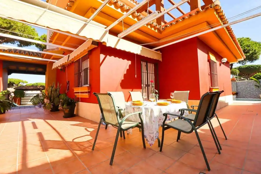 Houses for sale in La Barrosa