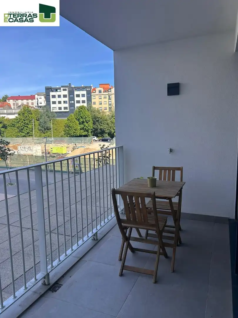 Terraza de Piso de alquiler en Pontevedra Capital  con Calefacción, Terraza y Trastero