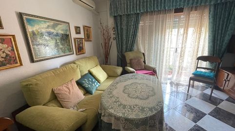 Photo 3 of Flat for rent in Calle Pérez Galdós, 3, Rosaleda - Juventud, Granada Capital
