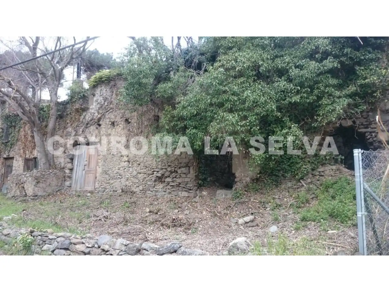 Casa rústica amb jardí en venda a Tordera pueblo, imagen 2