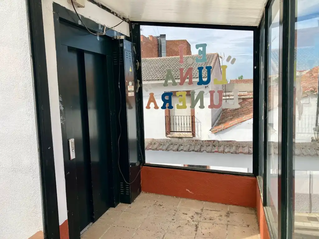 Local comercial en venda a Centro, imagen 5