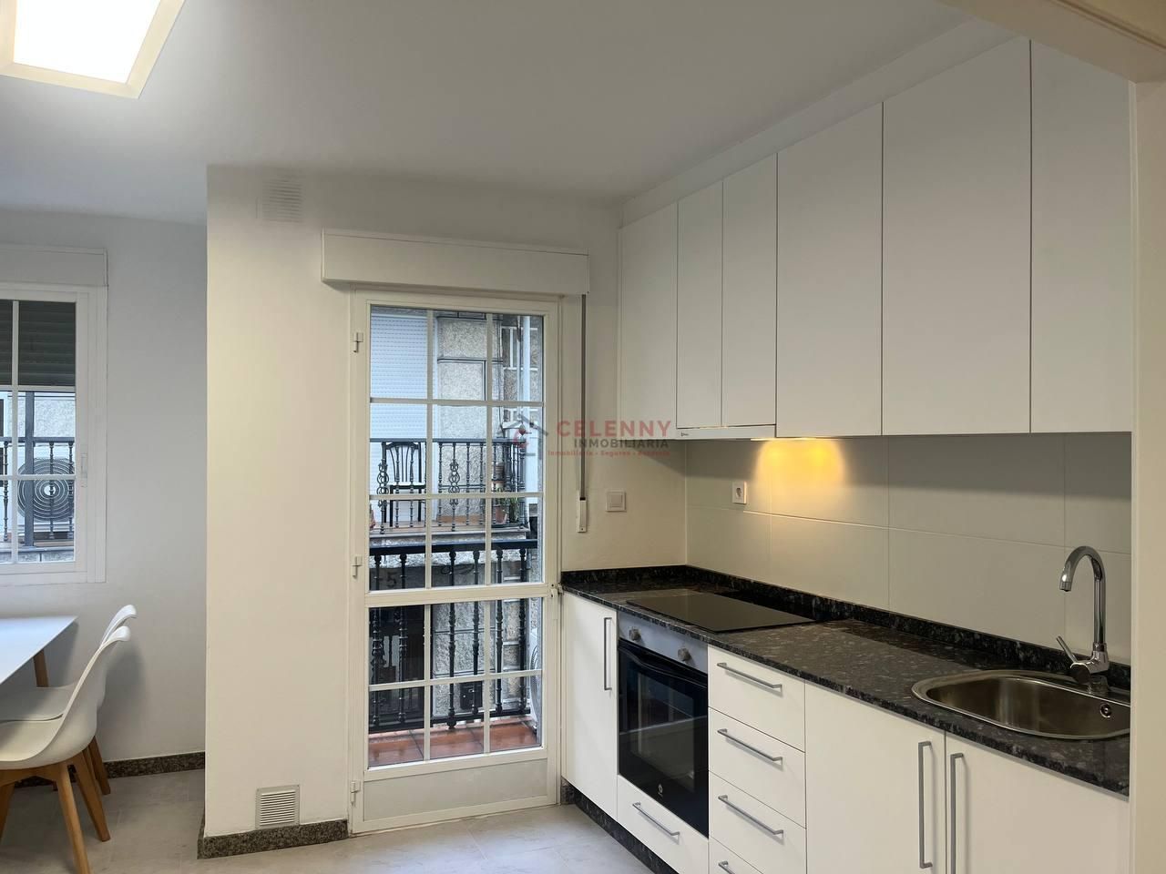 Casa adosada de lloguer a Mariñamansa