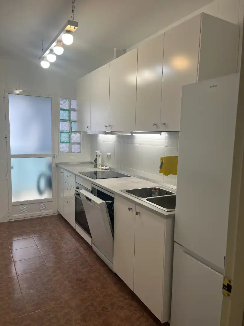 Cocina de Piso de alquiler en Salobreña con Aire acondicionado, Terraza y Amueblado