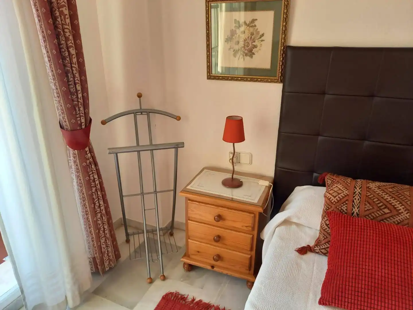 Schlafzimmer von Einfamilien-Reihenhaus zur Miete in Algeciras