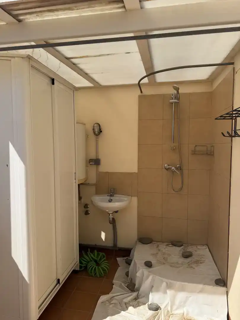 Bany de Dúplex de lloguer en Torrox amb Aire condicionat, Piscina i Moblat