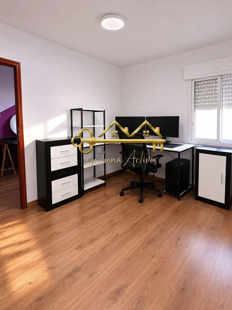 Flat for sale in Ontinyent  with Air Conditioner and Terrace