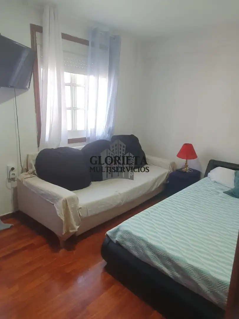 Bedroom of Flat for sale in Vigo   with Heating, Parquet flooring and Storage room