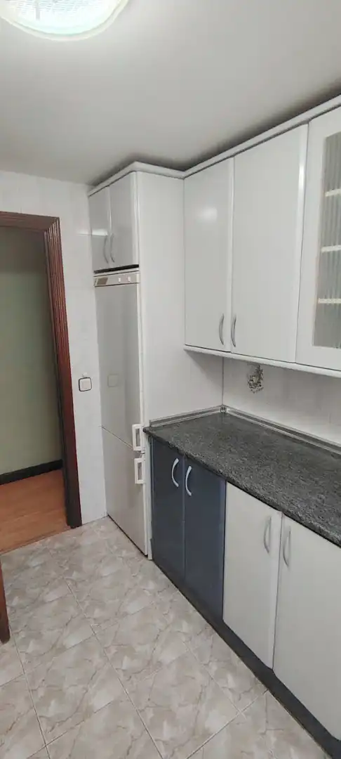 Kitchen of Flat for sale in Villares de la Reina  with Heating, Parquet flooring and Terrace