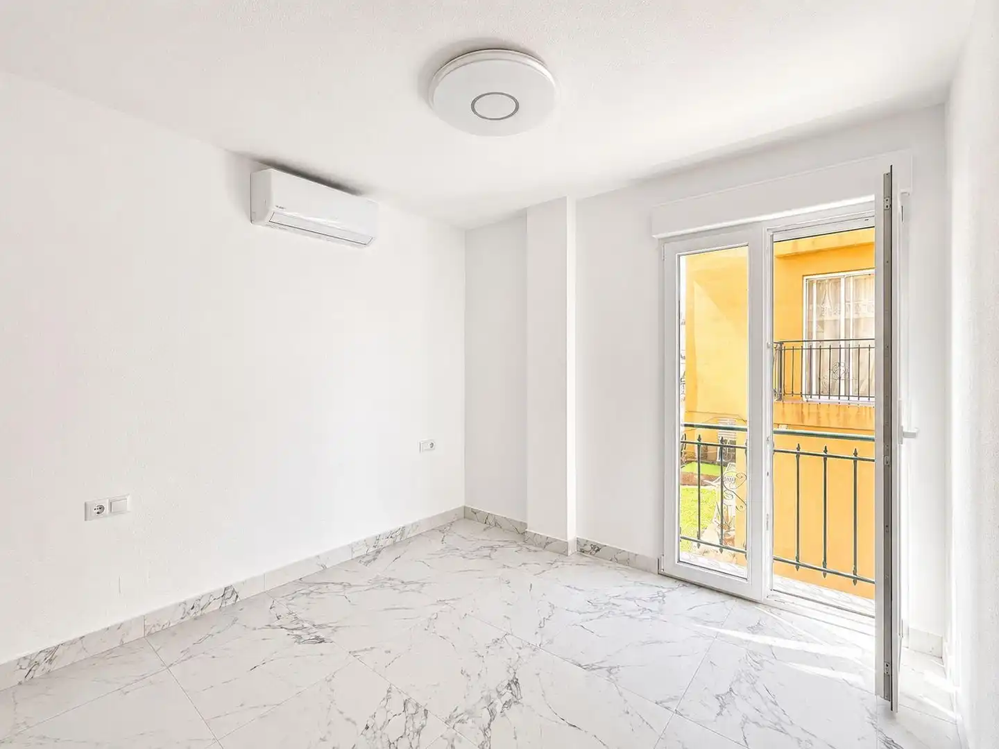 Terrassa de Apartament en venda en Playa del Acequión, Náufragos y Rocío del Mar