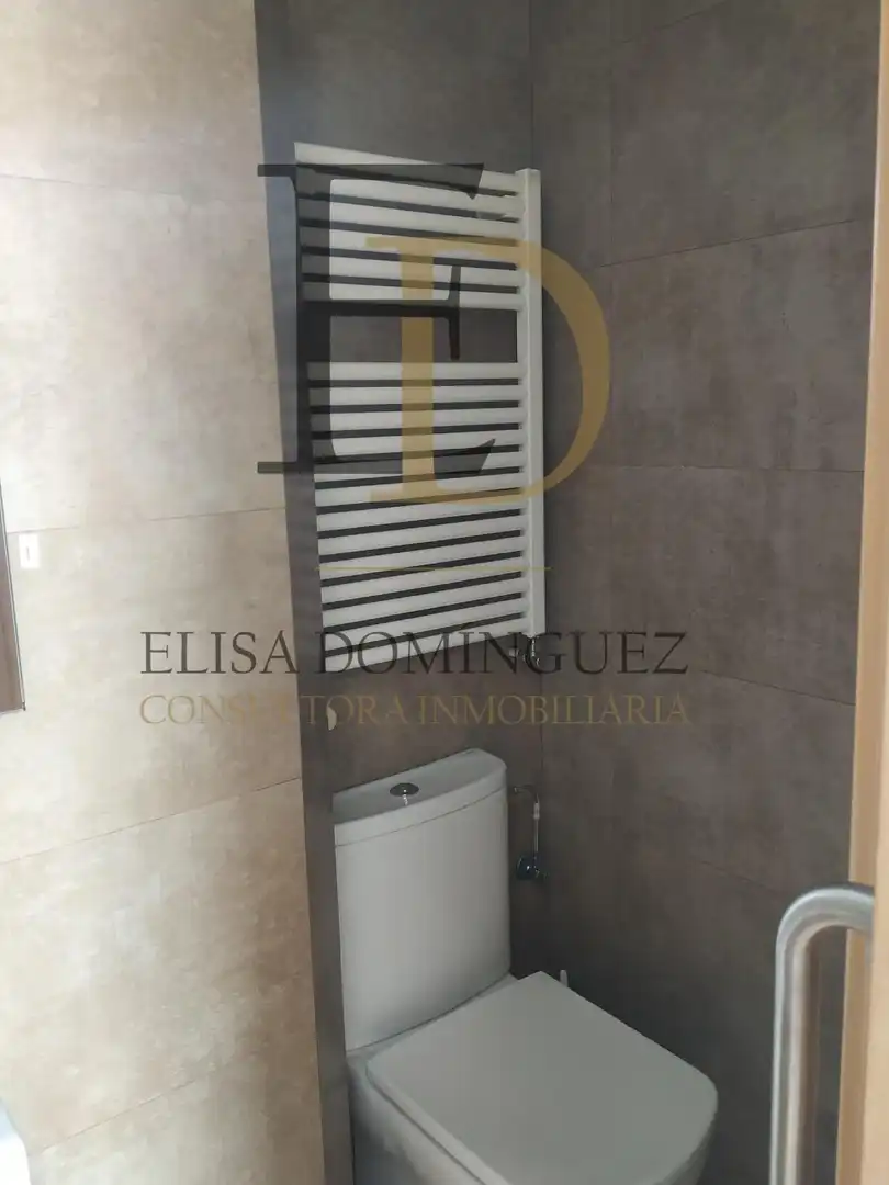 Dúplex de alquiler en Universidad - Tenerías