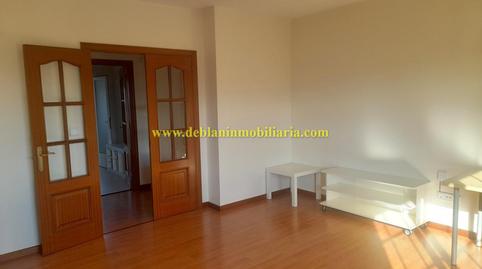 Foto 3 de Piso de alquiler en Tui, Pontevedra