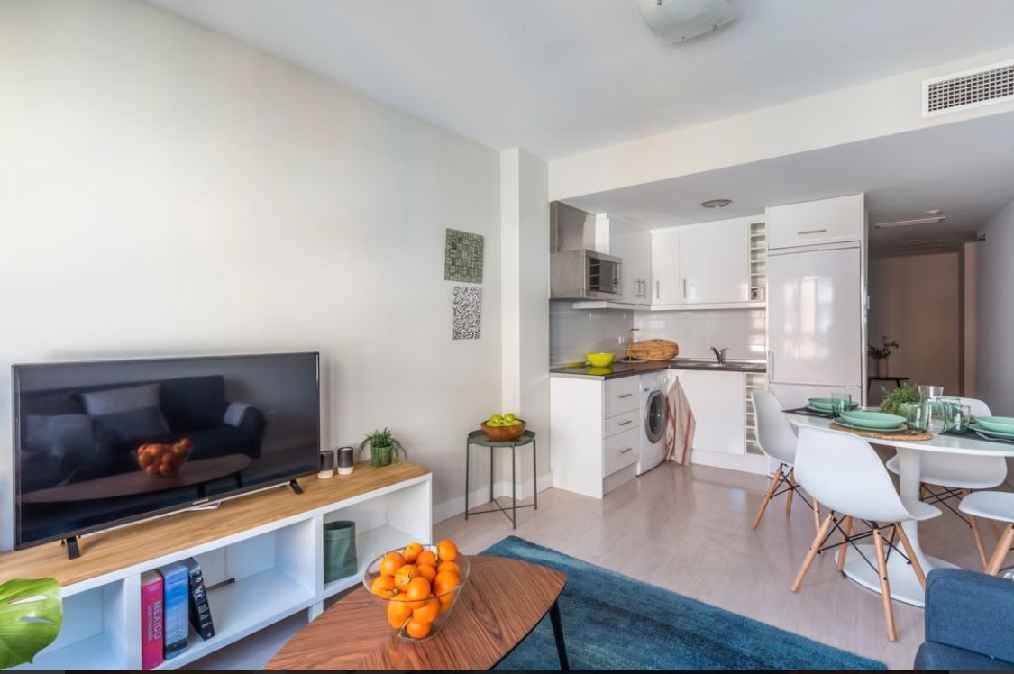 Living room of Study for sale in  Madrid Capital  with Air Conditioner, Heating and Terrace