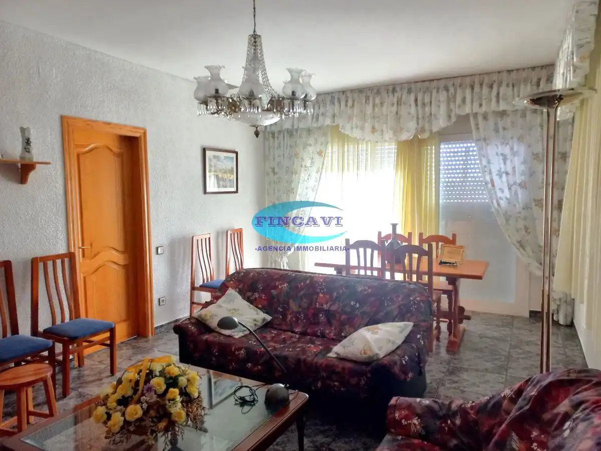 Sala d'estar de Casa o xalet en venda en Bigues i Riells del Fai amb Calefacció, Terrassa i Traster