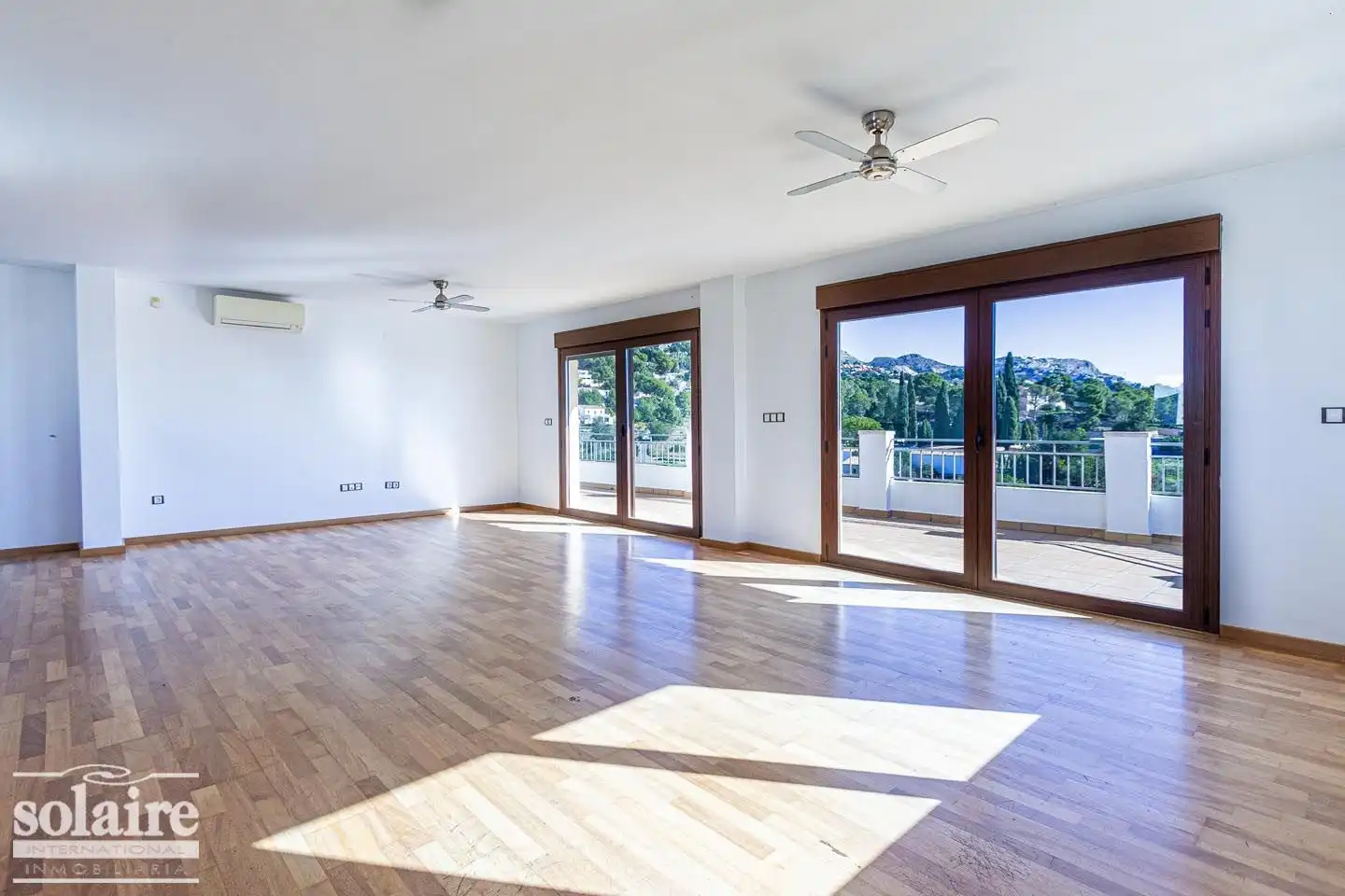 Sala de estar de Ático en venta en Altea con Aire acondicionado, Terraza y Trastero