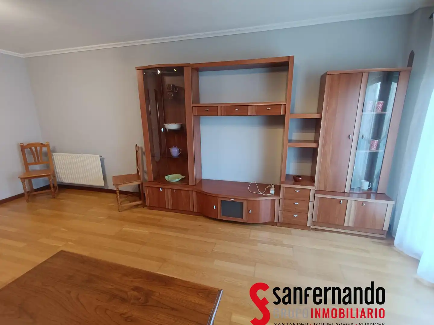 Wohnzimmer von Wohnung zur Miete in Camargo mit Heizung, Parkett und Abstellraum