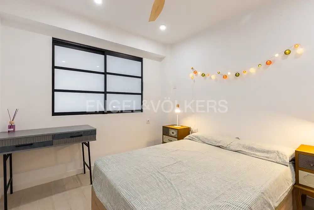 Habitación de Piso de alquiler en Valencia con Aire acondicionado, Calefacción y Amueblado