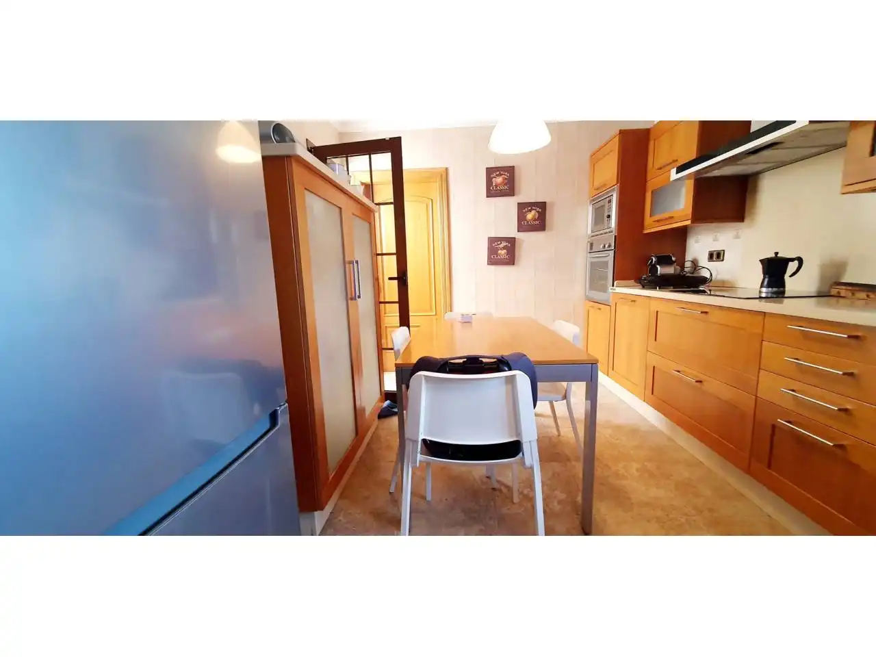Cocina de Casa adosada en venta en Roquetas de Mar con Aire acondicionado, Calefacción y Jardín privado