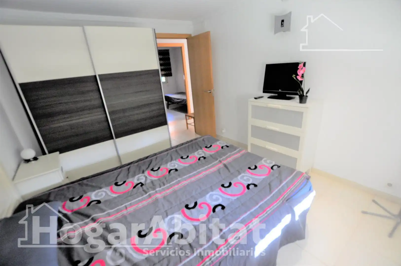 Habitación de Piso en venta en Valencia con Aire acondicionado, Calefacción y Amueblado