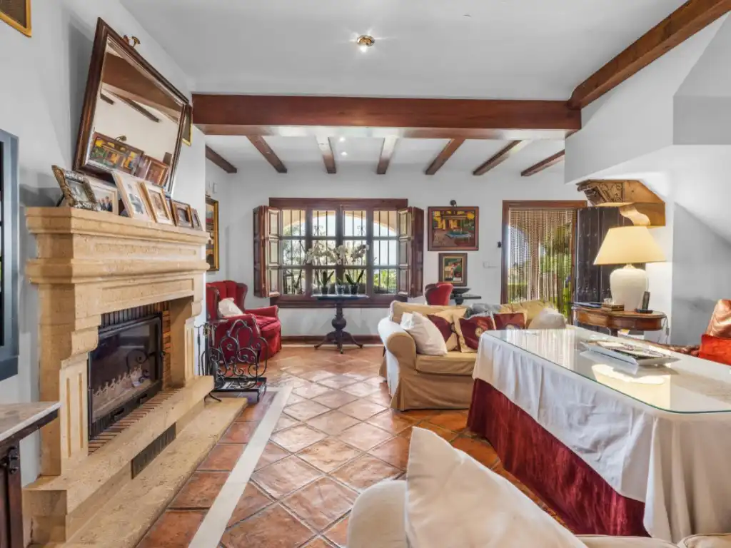 Living room of Houses for sale in Benalmádena
