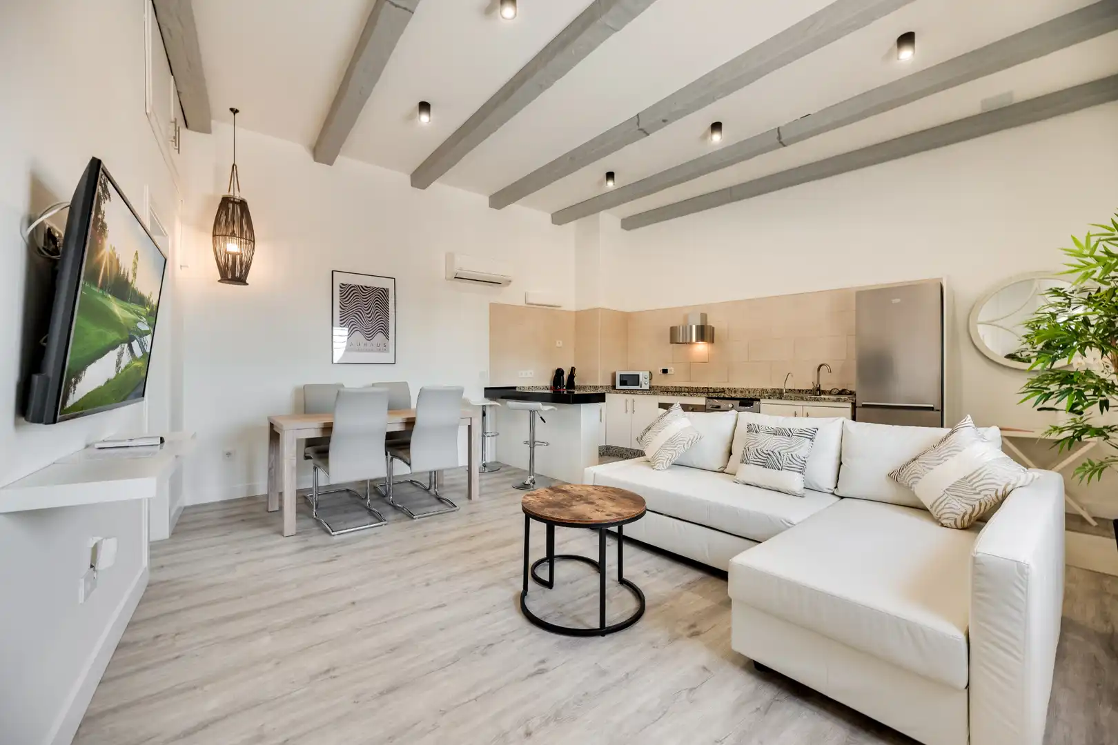 Apartament de lloguer a Calle Juan Larrea, Miraflores del Palo