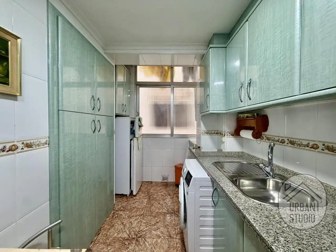 Kitchen of Flat for sale in Alicante / Alacant  with Air Conditioner, Furnished and Balcony