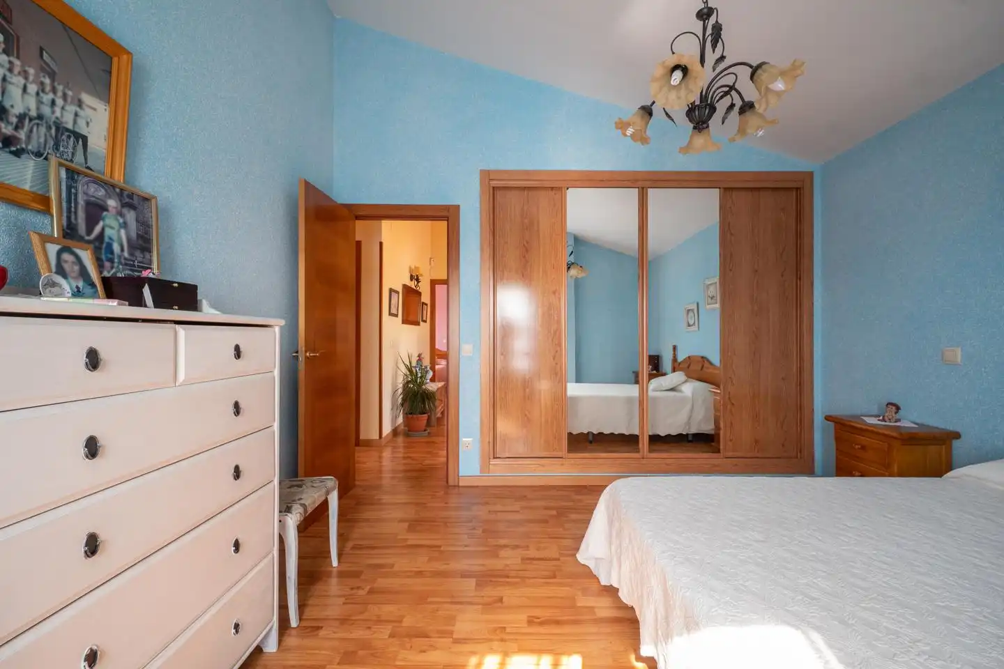 Habitación de Casa o chalet en venta en Ávila con Calefacción, Jardín privado y Terraza