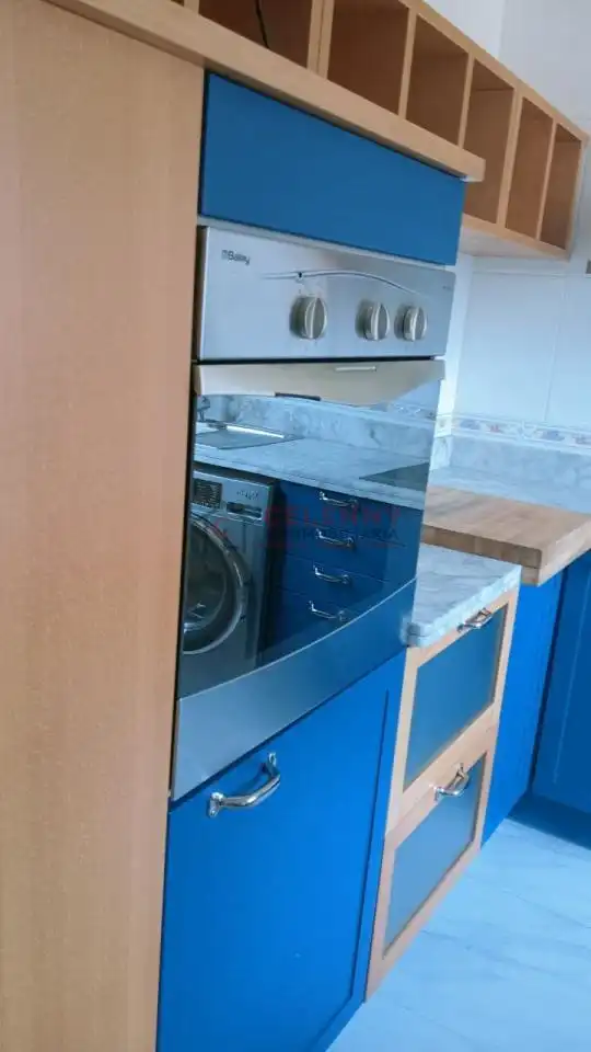 Cuina de Dúplex de lloguer en Ourense Capital  amb Calefacció, Parquet i Traster