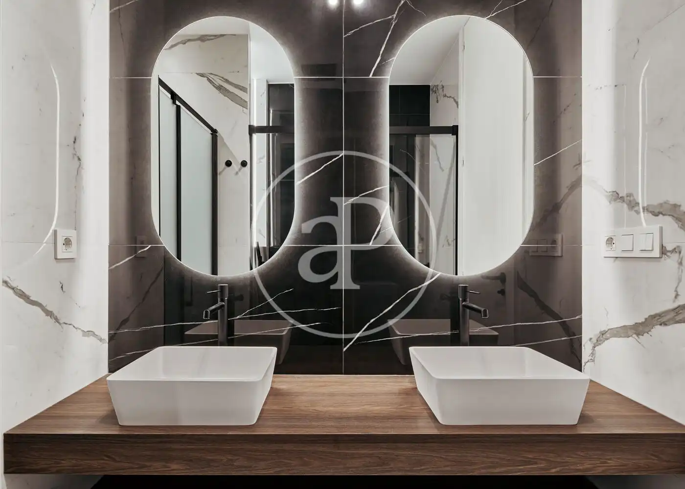 Badezimmer von Wohnung zum Verkauf in Madrid mit Klimaanlage, Heizung und Möbliert