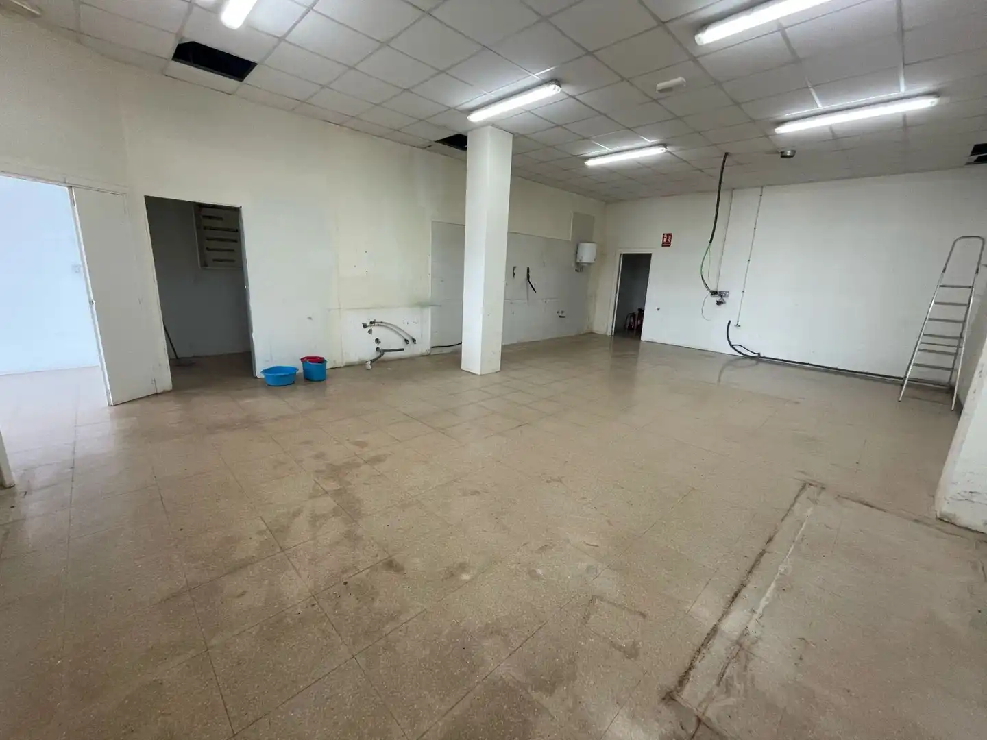 Business premises for sale in Tordera pueblo, imagen 7
