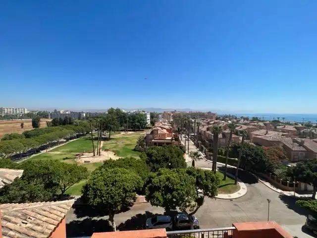 Vista exterior de Àtic en venda en Torremolinos amb Aire condicionat, Terrassa i Traster