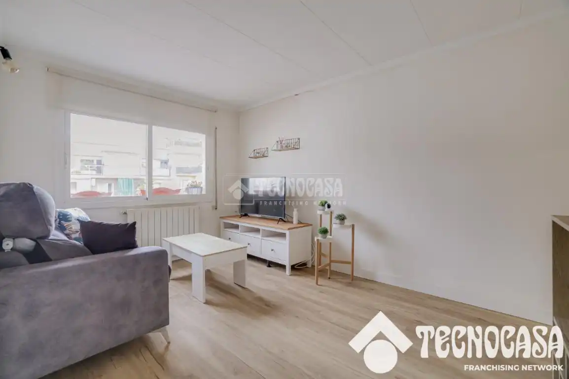 Sala de estar de Piso en venta en Barcelona con Aire acondicionado, Calefacción y Parquet