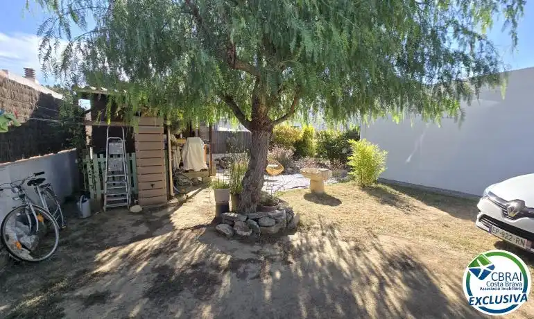 Jardí de Casa o xalet en venda en Roses amb Calefacció, Jardí privat i Traster