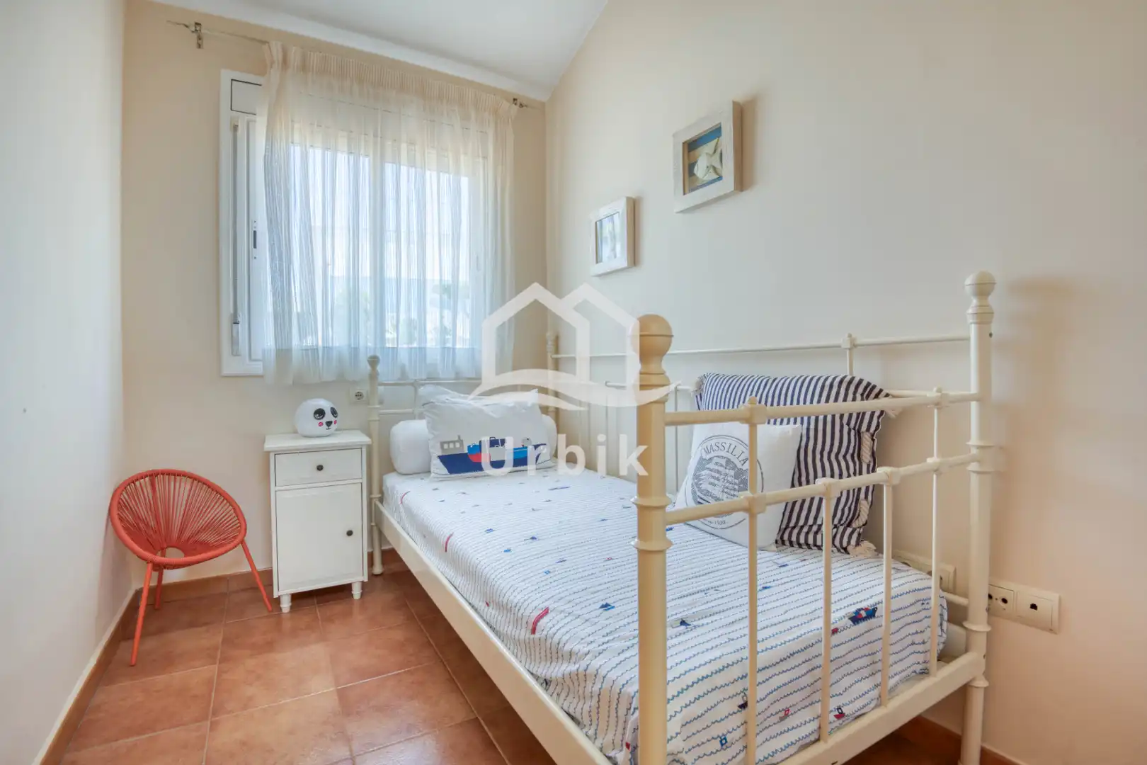Schlafzimmer von Einfamilien-Reihenhaus zum Verkauf in Castell d'Aro, Platja d'Aro i s'Agaró mit Klimaanlage, Heizung und Terrasse