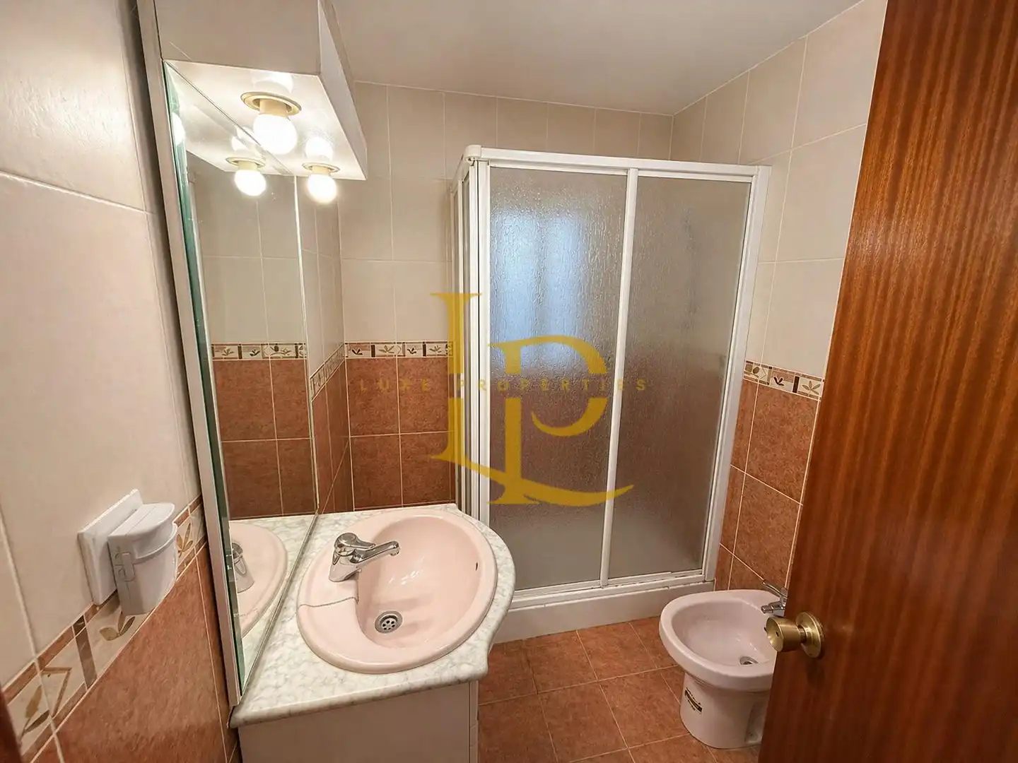Bathroom of Houses for sale in Trijueque  with Heating, Private garden and Oven