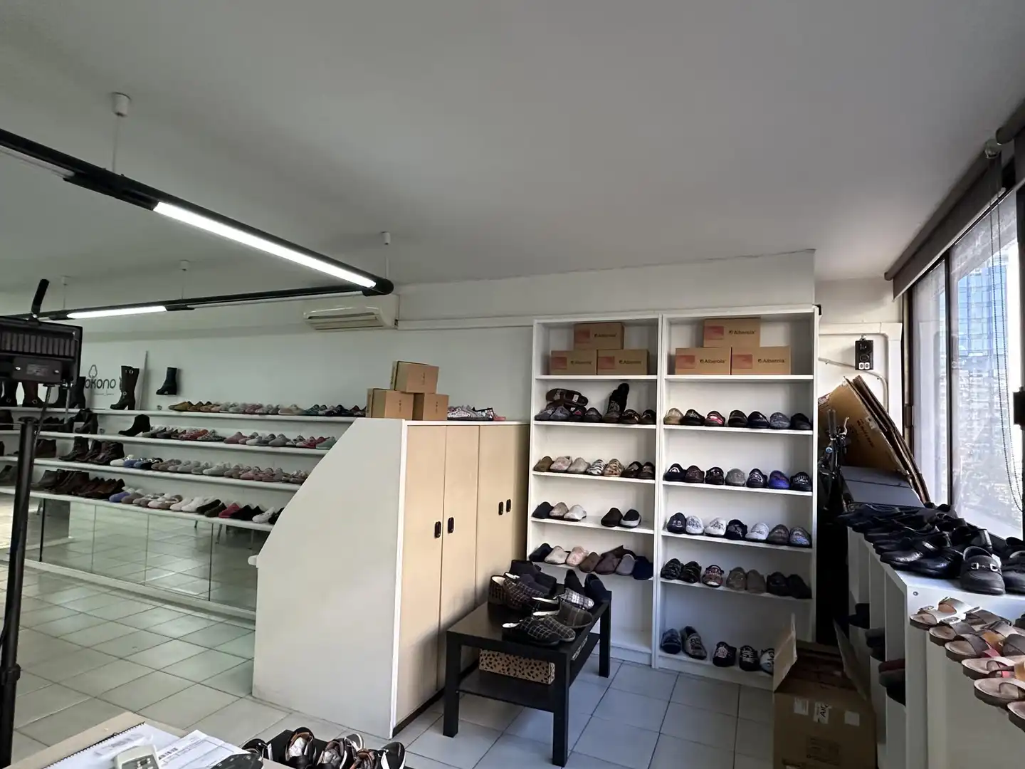 Oficina con ascensor en venta en de Calàbria, imagen 9