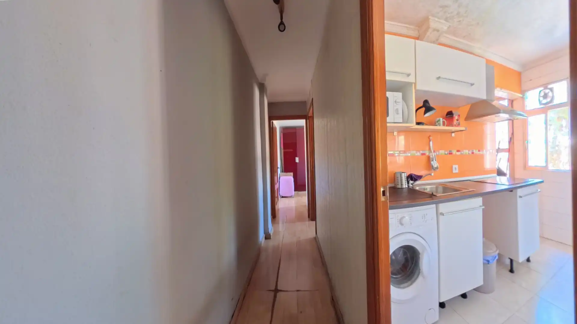 Piso en venta en Sevilla con Aire acondicionado, Amueblado y Lavadora